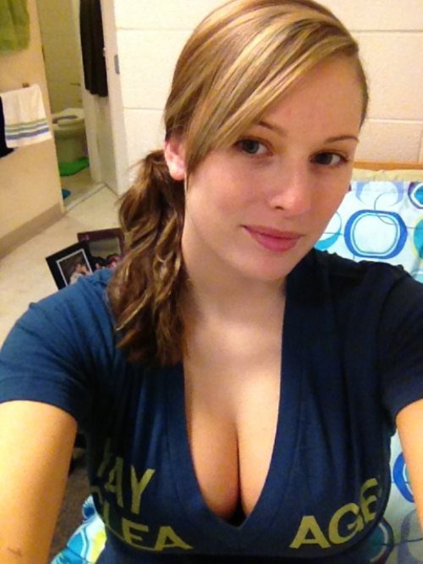Teen Camisole Cleavage