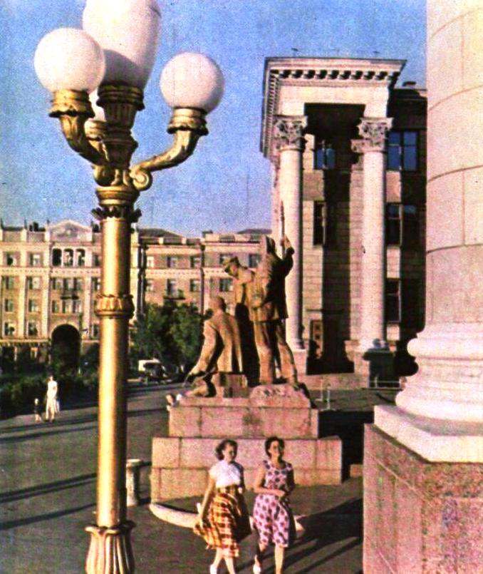 Прекрасные фотографии Советской Украины 1950-1961 годов Огонек, ссср, украина height=805