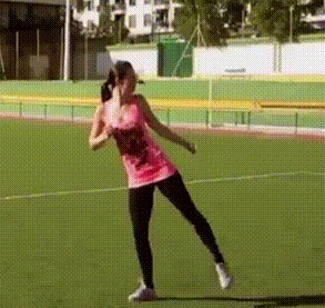 Пластичные девушки, гифки