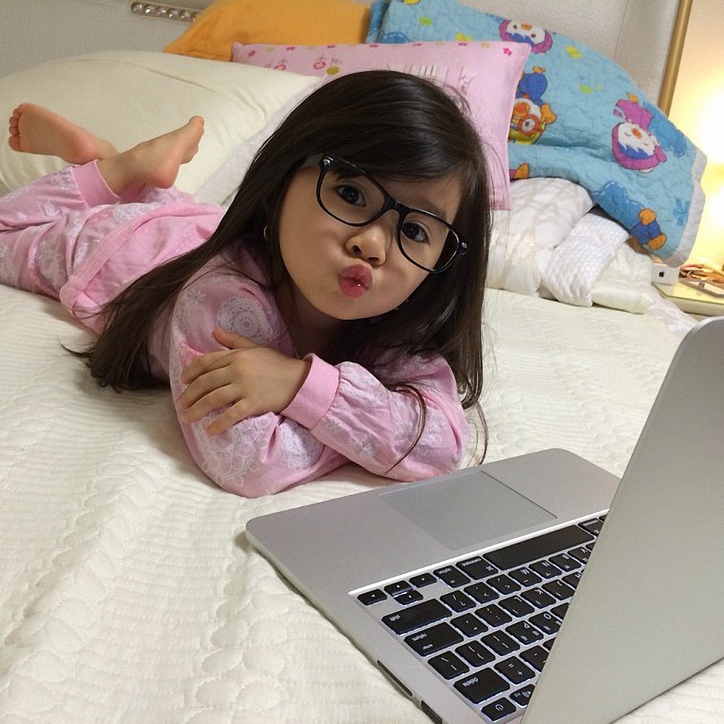 5-летняя девочка — новая звезда интернета милота, девочка, интернет, звезда