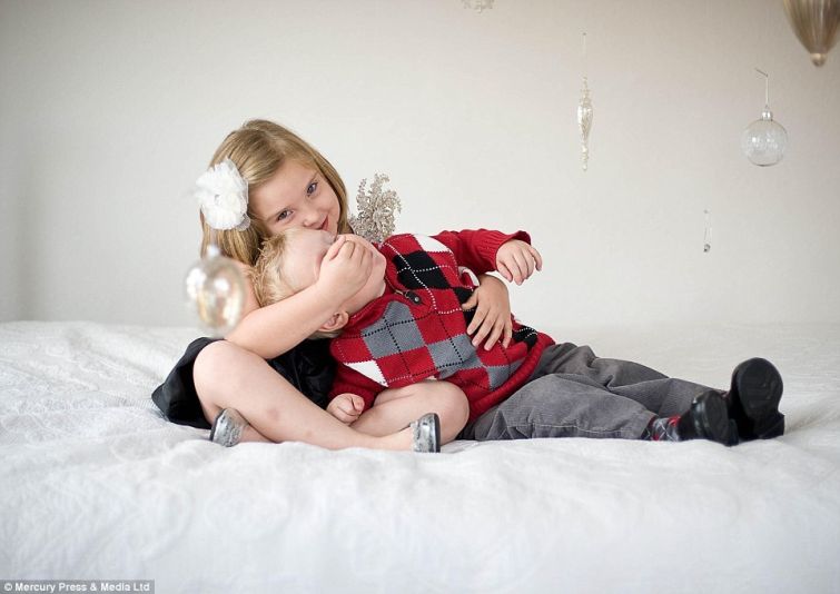 Самые смешные и нелепые рождественско-новогодние семейные фотографии новый год, семья, фото, юмор