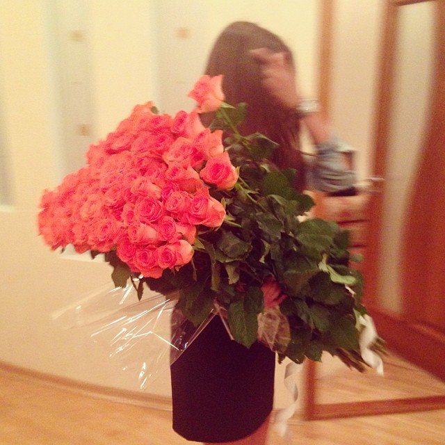 Топ российского инстаграма: гигабайты бикини и нарощенных ногтей Топ российского инстаграма: гигабайты бикини и нарощенных ногтей Instagram, девушки, интернет, социальные сети