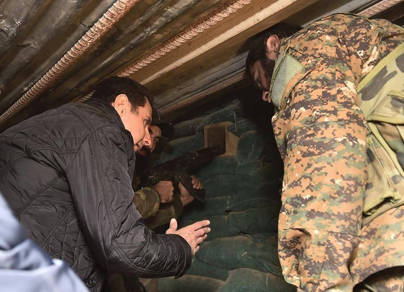 Башар аль-Асад в новогоднюю ночь посетил солдат в районе Дамаска сирия, фото