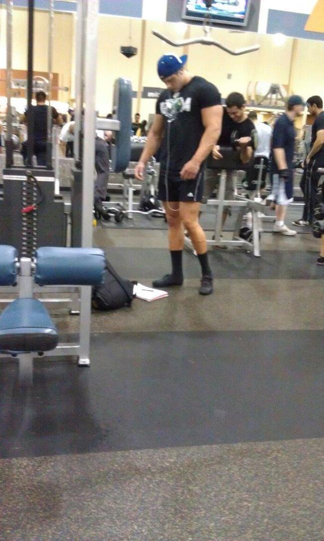 Что будет, если не качать ноги? Что будет, если не качать ноги? качки, ноги, спорт, юмор