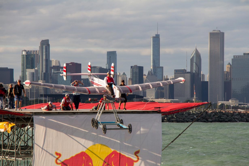 Чемпионат самодельных летательных аппаратов Red Bull Flugtag интересное, мир, соревнования