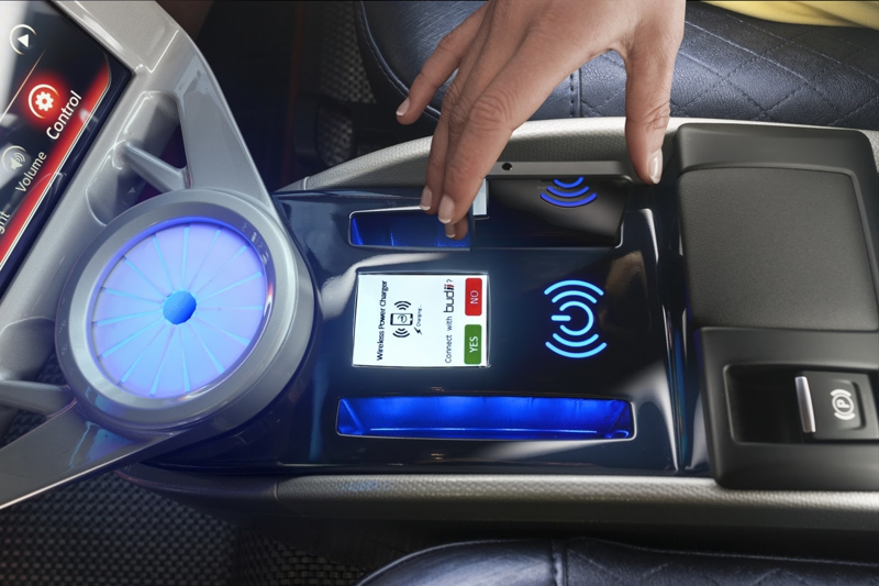 BMW i3 получил уникальный автопилот BMW i3 получил уникальный автопилот bmw, rinspeed, автопилот
