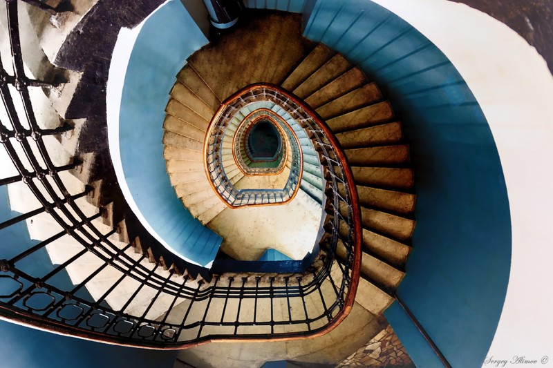 Коллекция чарующих фотографий спиральных лестниц лестница, спираль