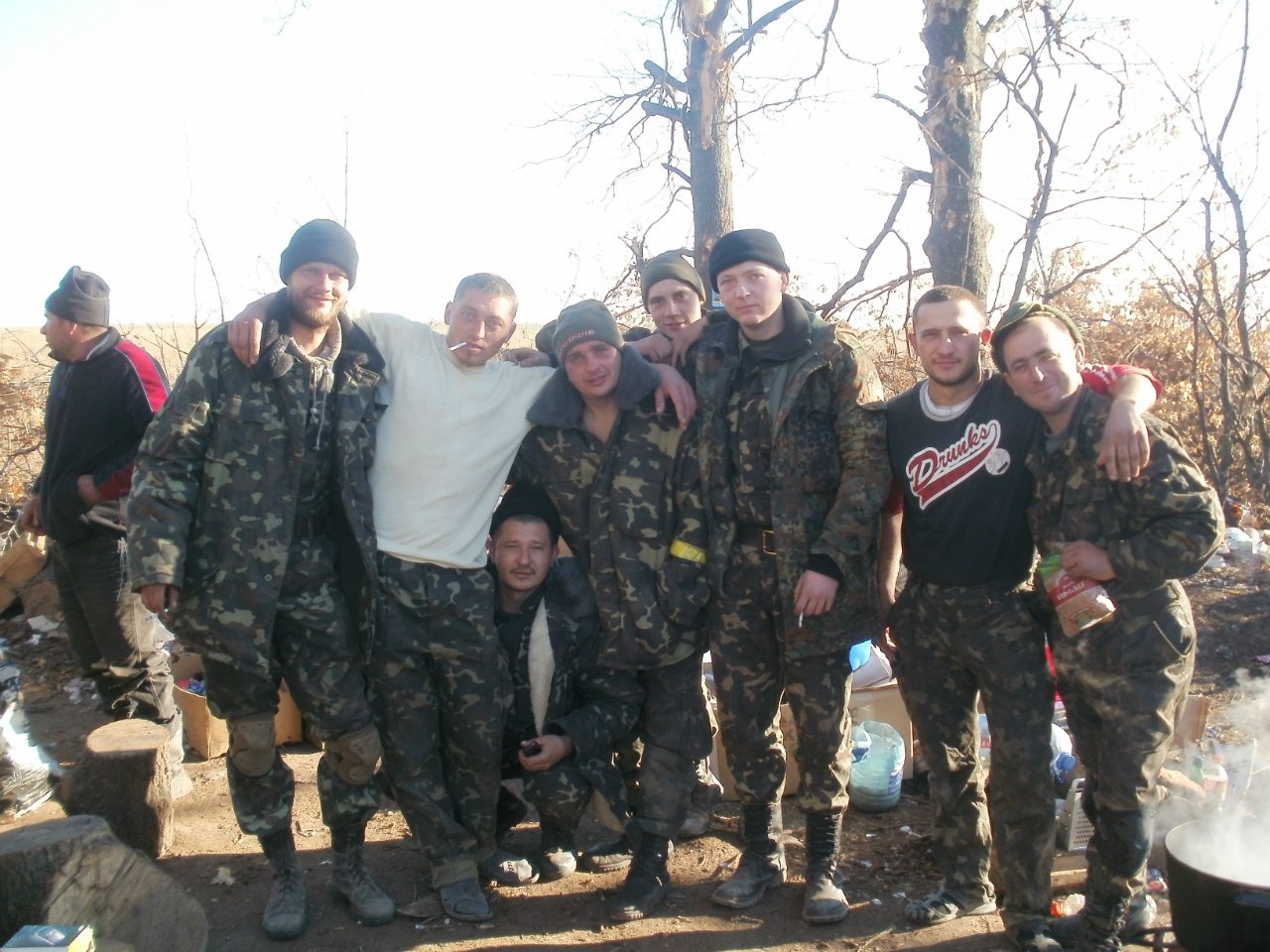 Быт украинских солдат на примере отдельно взятого подразделения. ВСУ, война, жесть, животные, украина