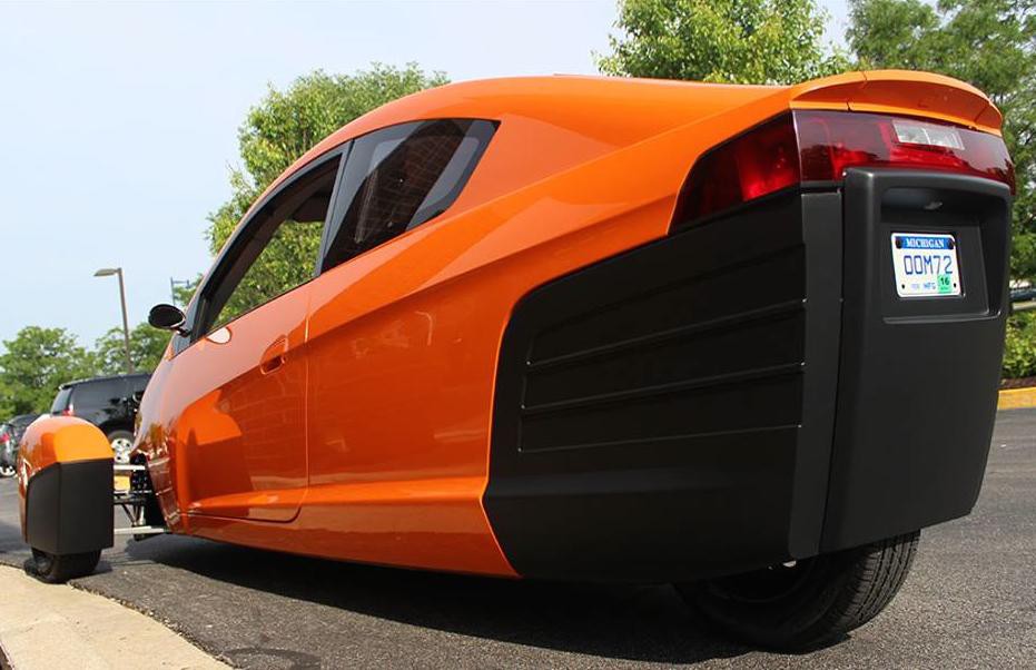Американцы сделали автомобиль за 7000$, бюджетный авто, маленькая машинка, оранжевая машинка