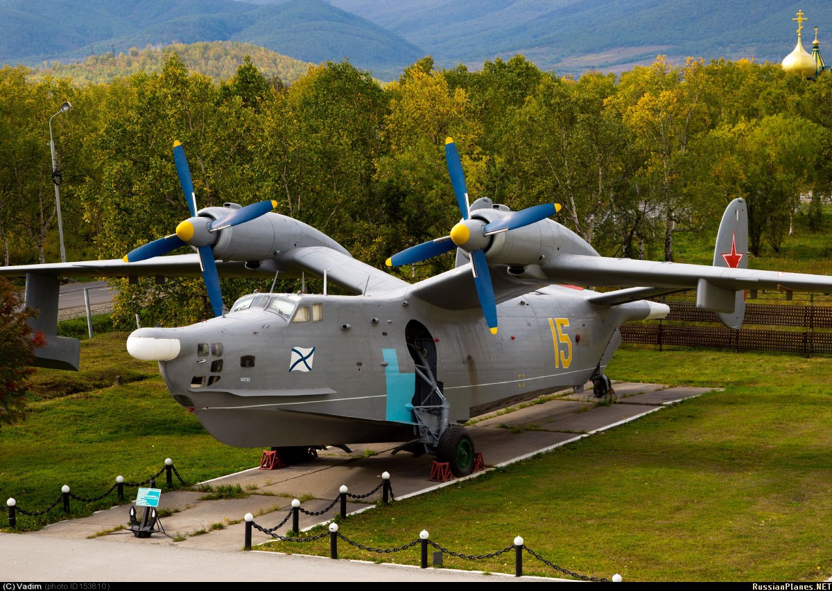 Бериев Бе-12Н. Петропавловск-Камчатский. вертолёты, памятники, самолёты, техника