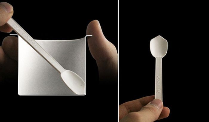 Special spoon, allowing eat all yogurt design, idea, creativity