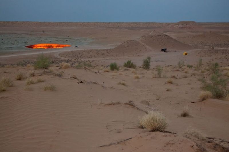 Пустыня Каракум и кратер Дарваза, Туркменистан природа, пустыня