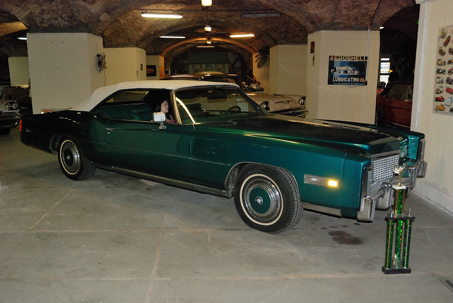Более поздний Eldorado, из 70-х Более поздний Eldorado, из 70-х авто, автомузей, будапешт, музей