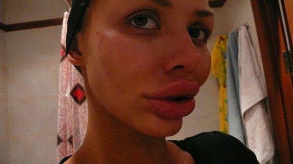 Любимые губастики гифки, девушки, писец, прикол