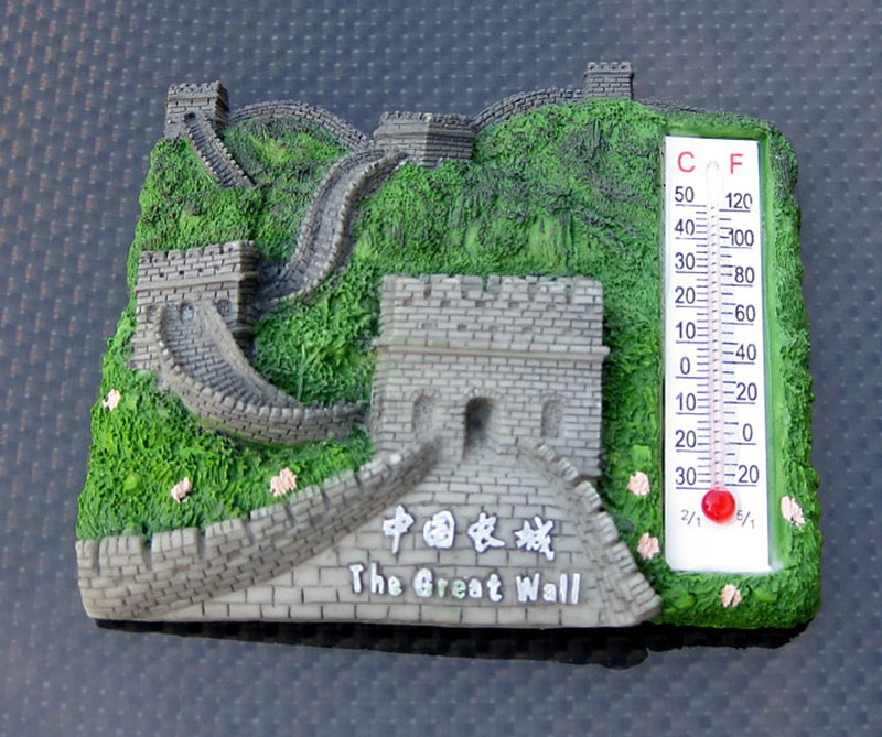 4. Термометр в виде Великой Китайской стены из Китая сувениры, туризм
