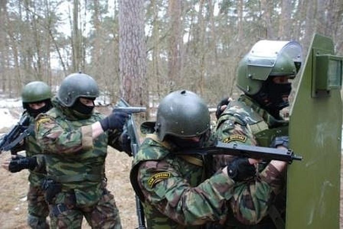 50 кг... именно столько весит безопасность 50 кг... именно столько весит безопасность Пули, безопасность, защита