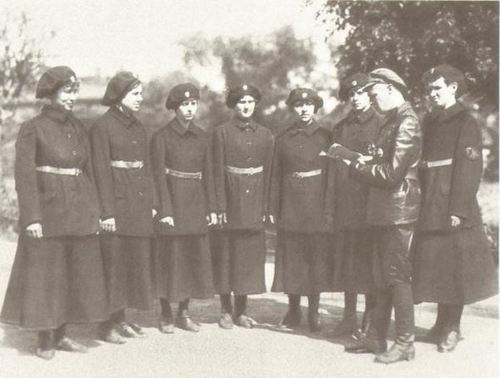 Женская милиция в Петрограде, 1919 прикол, редкие кадры, факты