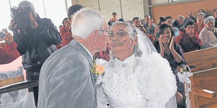 Любовь не ржавеет — свадебные фото пожилых пар любовь, отношения, старость