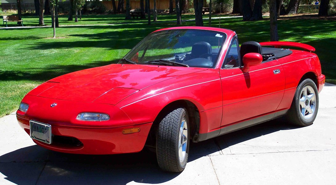Mazda MX-5 Miata, 1990. Топ-20 лучших японских спорткаров Mazda MX-5 Miata, 1990. авто, спорткары, японские автомобили, японский автопром