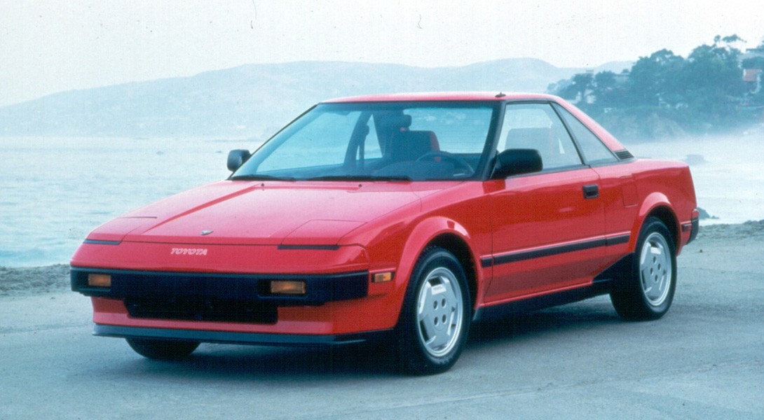 Toyota MR2, 1985. Топ-20 лучших японских спорткаров Toyota MR2, 1985. авто, спорткары, японские автомобили, японский автопром