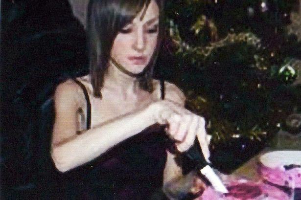 Девушка, которая едва не умерла от анорексии, поверила в себя и стала моделью девушка, лишний вес, похудение, тогда и сейчас