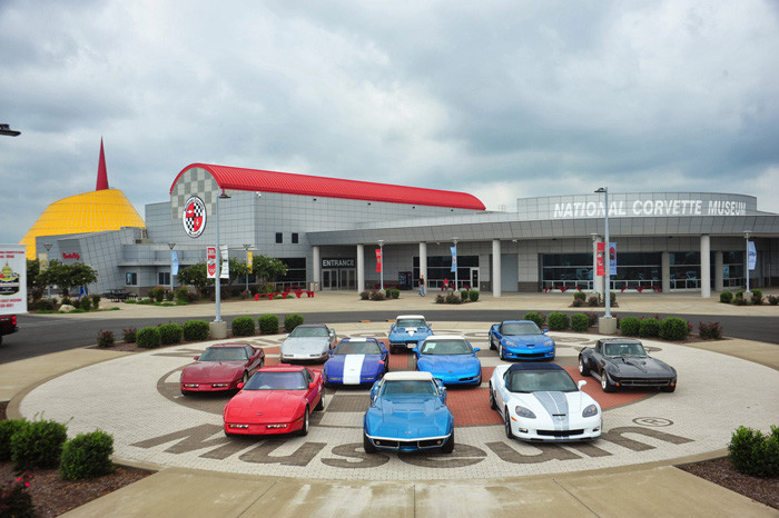 4. Национальный музей автомобиля Chevrolet Corvette в Баулинг-Грине, США Топ-10 автомобильных музеев мира 4. Национальный музей автомобиля Chevrolet Corvette в Баулинг-Грине, США авто, автомузей, музеи, музей