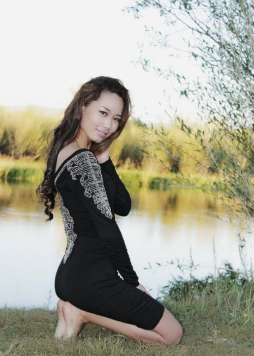 Монгольские девушки в социальных сетях  девушки, соц сети