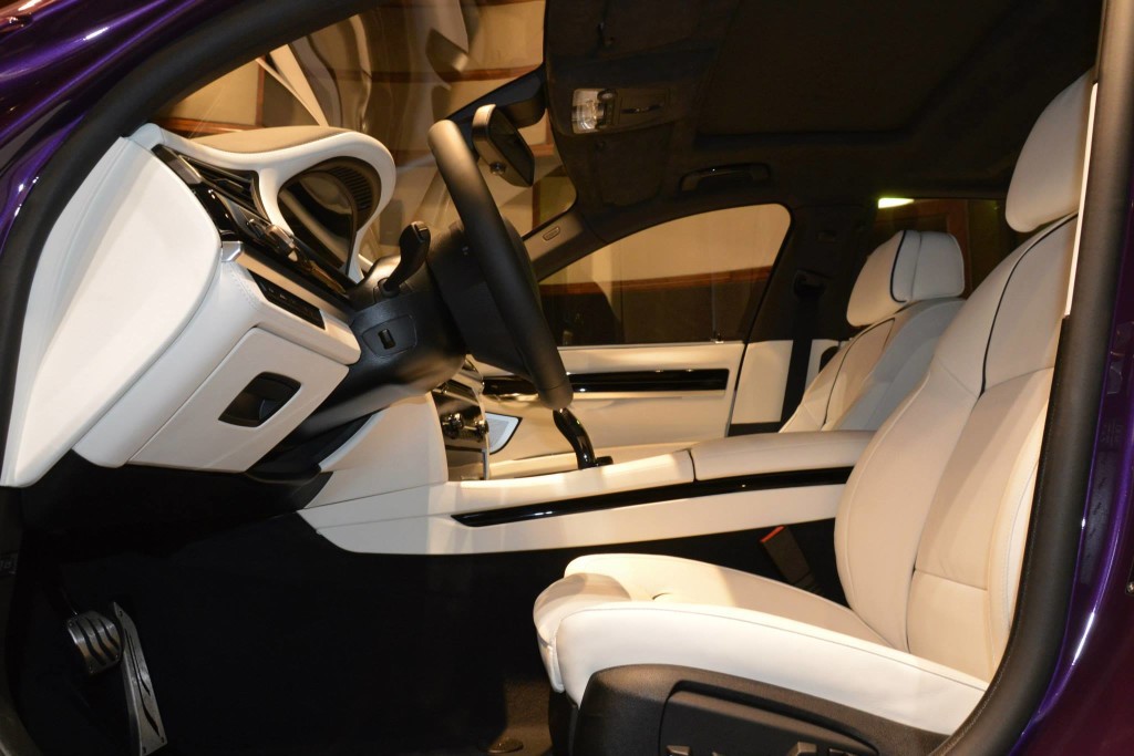 Роскошный BMW 760Li фиолетового цвета 7-series, 760li, bmw, авто, эксклюзив