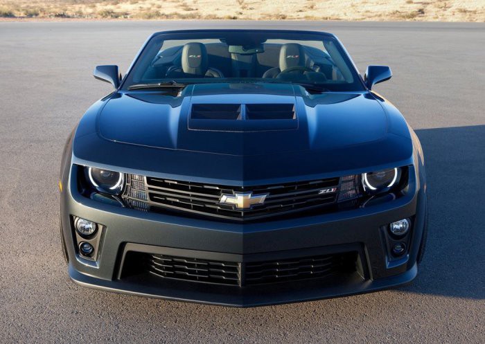 4. Chevrolet Camaro ZL1 Топ-10 самых захватывающих авто 4. Chevrolet Camaro ZL1 авто, мощный автомобиль, мощь