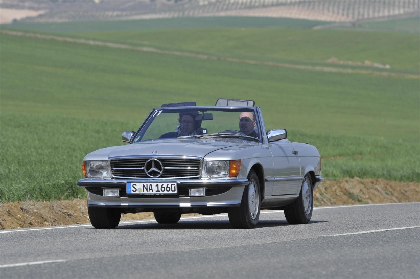 Mercedes-Benz SL (R107) Подборка самых красивых классических кабриолетов Mercedes-Benz SL (R107) авто, автодизайн, кабриолет, олдтаймер, ретро автомобиль