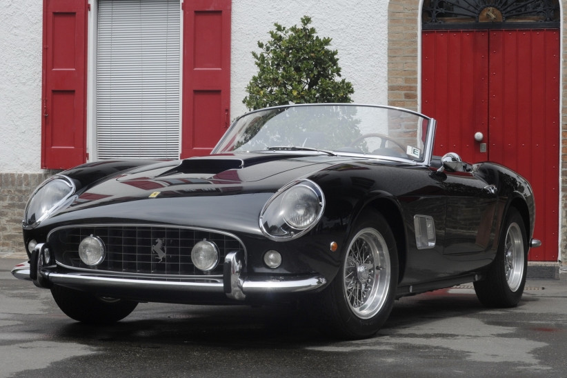 1957 Ferrari 250 GT California Spyder LWB Подборка самых красивых классических кабриолетов 1957 Ferrari 250 GT California Spyder LWB авто, автодизайн, кабриолет, олдтаймер, ретро автомобиль