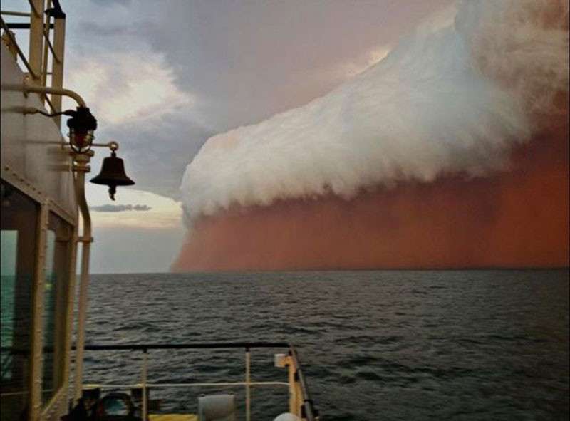 Огромная пылевая буря. Западная Австралия, 2013 г. планета, ракурсы, фотография
