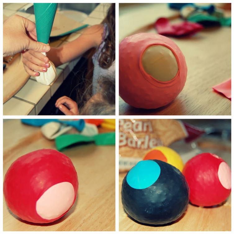 3. Сделайте мячики, набитые фасолью или крупой, с которыми можно играть или мять их руками diy, воздушные шарики, лайфхаки, своими руками, сделай сам