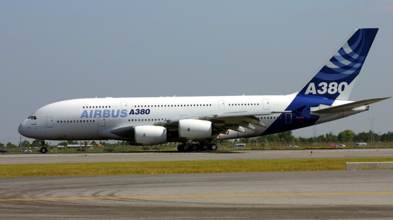 1. Airbus A380 Superjumbo Jet (принц Аль-Валид ибн Талал) — $500 млн. бизнесмены, миллиардеры, самолёты, частные самолёты