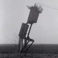 а в этот момент где-то грустит один трансформатор