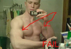 Это не Fail, он просто этой рукой лысого гоняет !