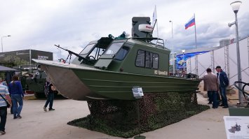 Много интересного, большая часть техники открыта для полного доступа внутрь, все можно посмотреть не только снаружи, но и изнутри.
