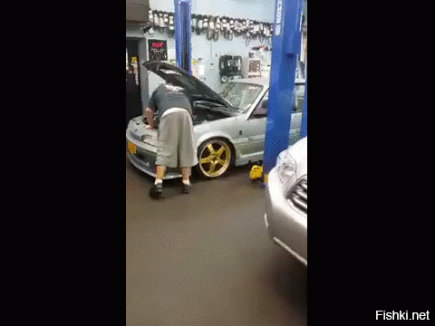 Смешные и местами очень горячие GIF-ки
