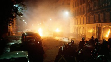 Париж 2015...демократия в цвете.