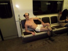 Абрам, шо таки сьездили в эту кляту Москву? Там-же совсем некультурно. Умоляю, вернитесь в Одессу.