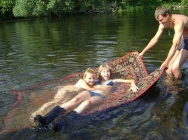 Петров Под Водкой: "Купание красного ковра"