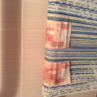 Сынок постарался,в начале склеивал их,затем делал оригами,а потом смял ивыбросил в мусорку.хорошо что ножницы были далеко..вовремя обнаружила))