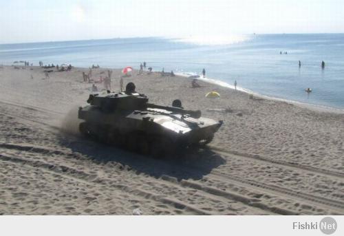 Пляж в Северодвинске на берегу Белого моря. Впечатляет!