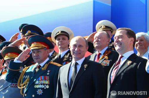Половина истории современной России в этом кадре...