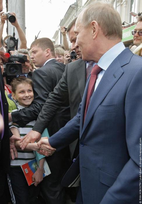 Половина истории современной России в этом кадре...