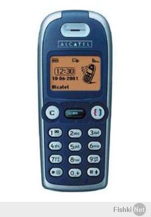 Долбаные мажоры, а у меня было тяжелое дество, я ходил с Alcatel OneTouch 311, и вот уже дество прошло, юношество промилькнуло, а я все еще с ней ходил, из-за чего у меня выработался комплекс не полноценности, теперь для меня все что меньше 5.5 дюймов не телефон.