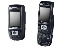 Эволюция моих телефонов))) Siemens a35, siemens c55, samsung c100, samsung d500, nokia **5, nokia n73, samsung u900, samsung i550, samsung galaxy mini, huavei u8500, samsung galaxy s3, iphone4c, samsung galaxy note4. Думаю, что их было больше все не упомнишь. А мама моя все время ходит с одним и тем же все эти года samsung d500.