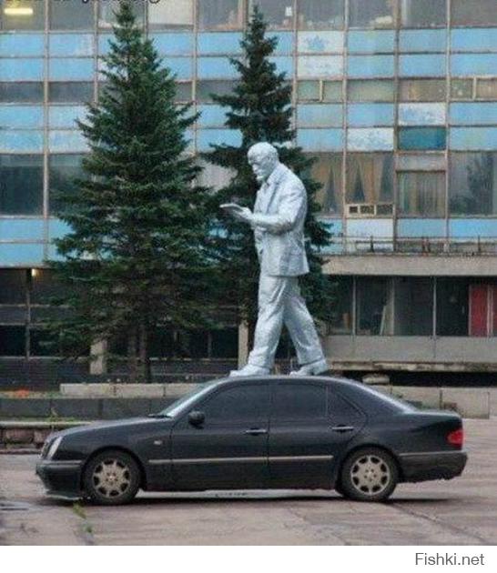 Как правильно фотографироваться с памятниками...