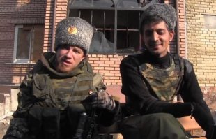Моторола и гиви на параде победы
