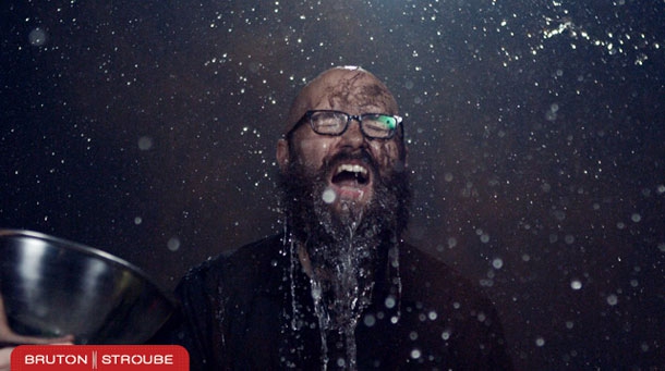 Epic Slow-Mo Photo Booth Captures Guests At A Party